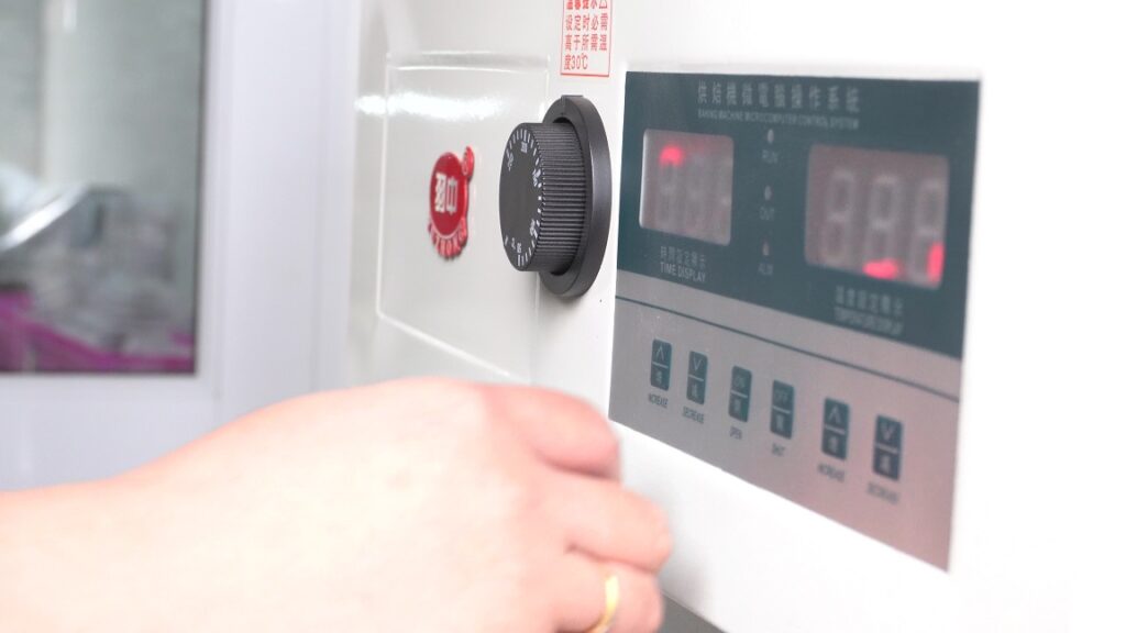 Tools used in drying process in a typcial lash vendor in vietnam